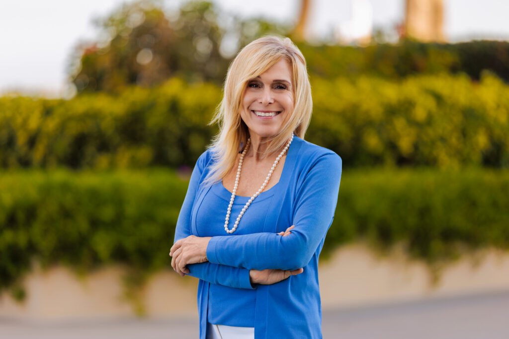 Photo of Mimi Weiss